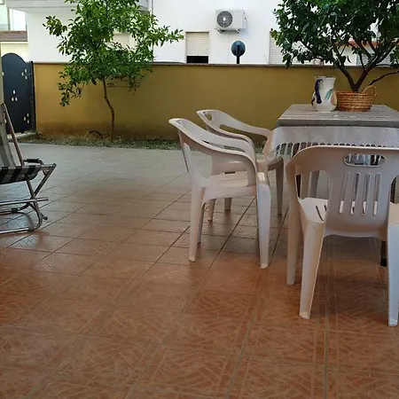 Casa Salvatori Ad Apartment *